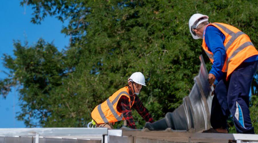 Expert top industrial roofings services in Wever, IA